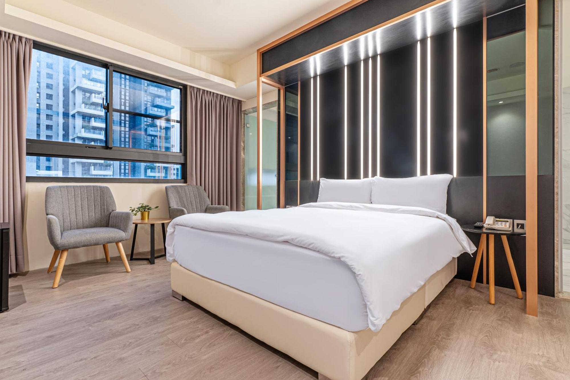 Check Inn Taichung Qinghai Exterior photo