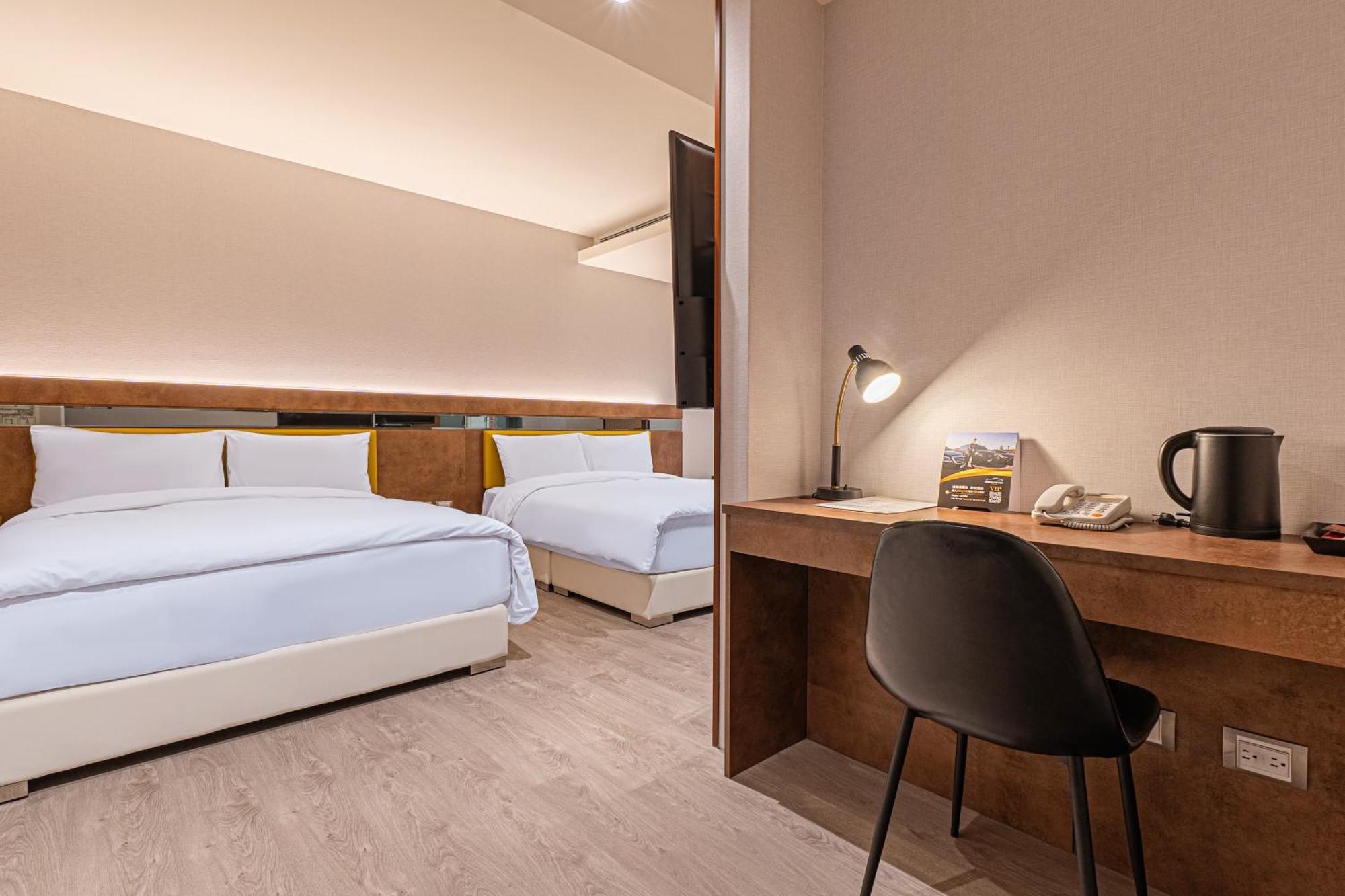 Check Inn Taichung Qinghai Exterior photo