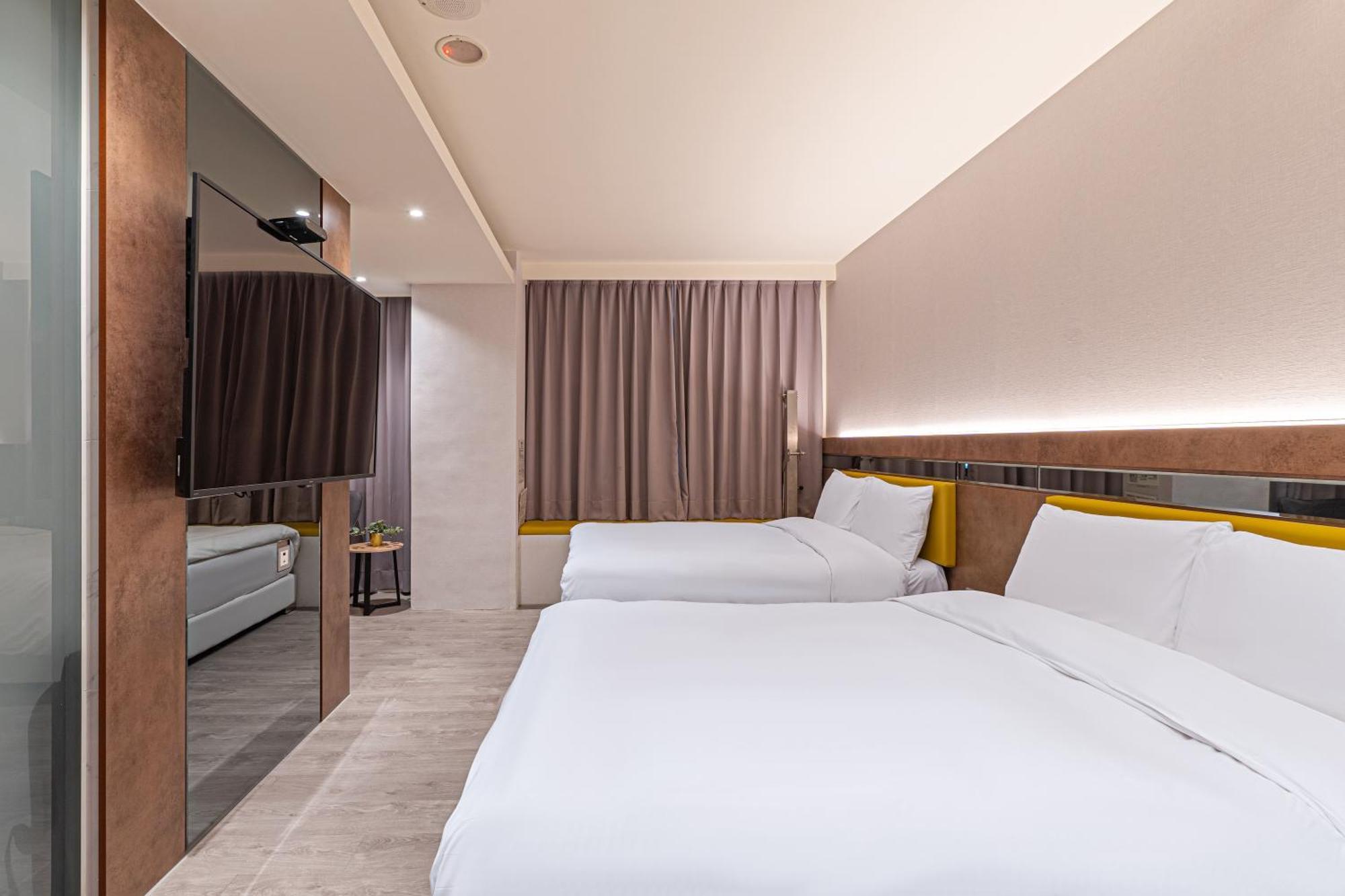 Check Inn Taichung Qinghai Exterior photo
