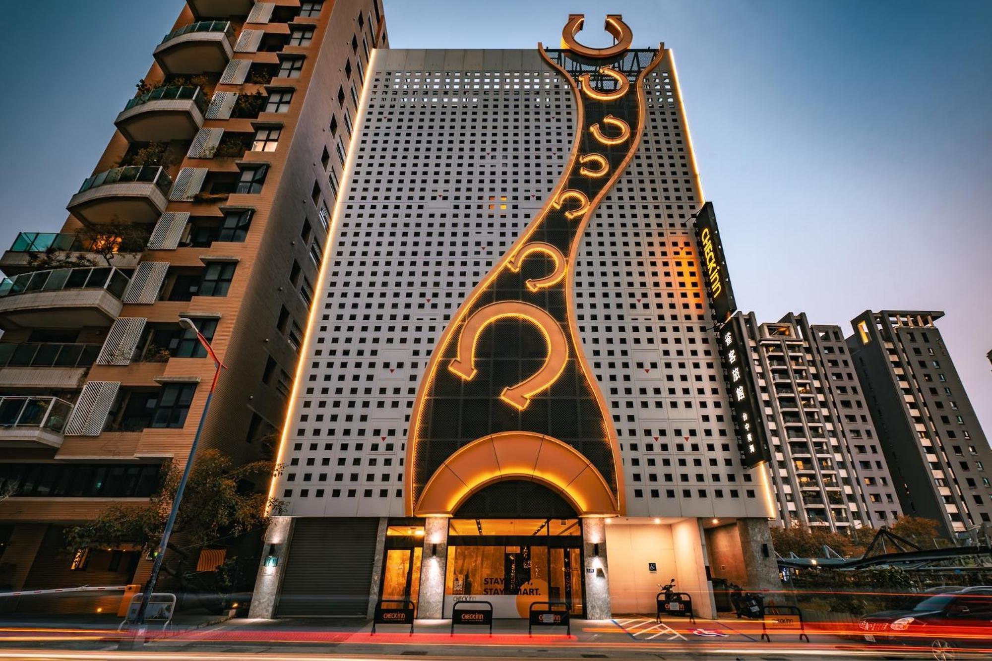 Check Inn Taichung Qinghai Exterior photo